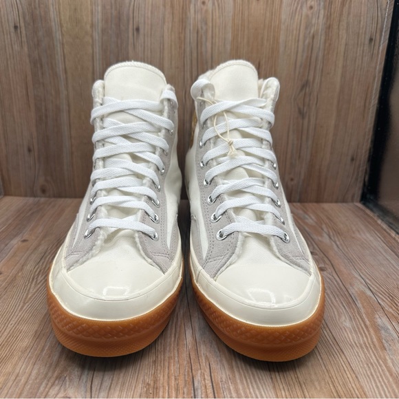 Converse Chuck 70 Lined Colorblock Hi Top Unisex Sneaker - Picture 2 of 8